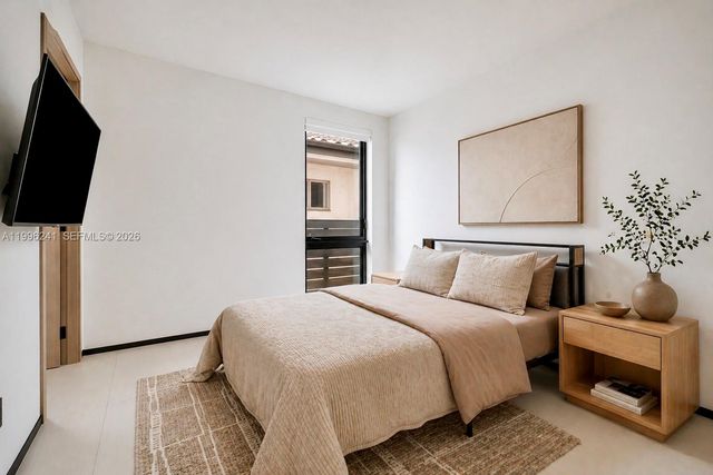 420 SW 15th Road 420, Miami, FL 33129