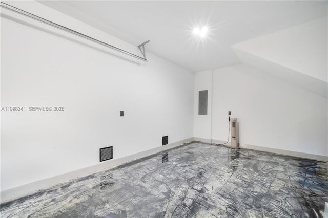 420 SW 15th Road 420, Miami, FL 33129