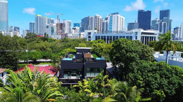 420 SW 15th Road 420, Miami, FL 33129