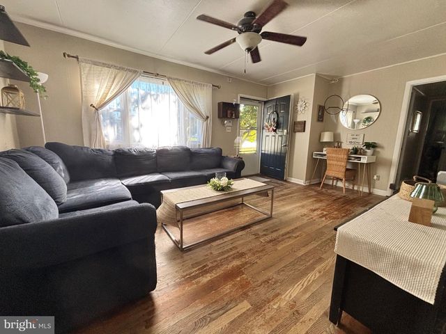 203 HOWARD ST, North East, MD 21901