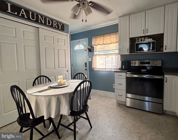 203 HOWARD ST, North East, MD 21901