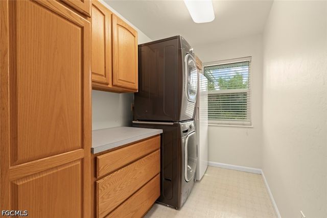 11940 Oakland DR, Bokeelia, FL 33922
