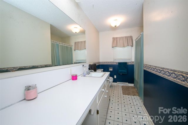 1107 Hardin Drive, Shelby, NC 28150