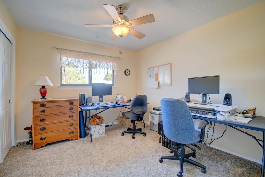 Image 15 of property listing at 14220 La Cueva Avenue NE, Albuquerque, NM 87123