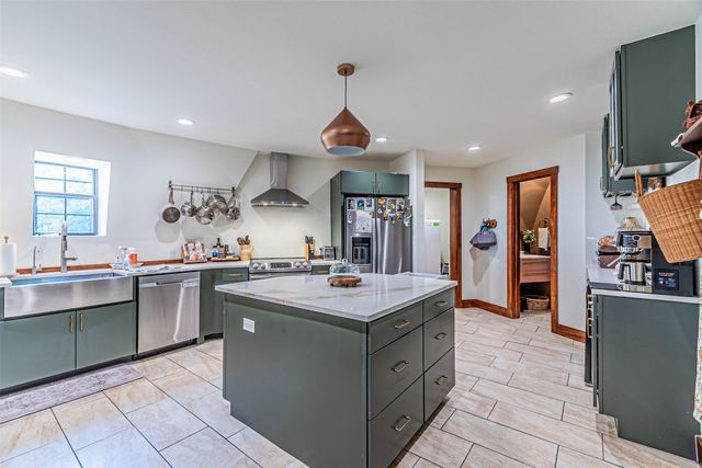 4505 Hunters Glen Court, Granbury, TX 76048