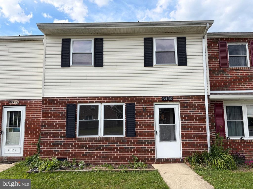 3430 GREGWAY DRIVE, Chambersburg, PA 17202
