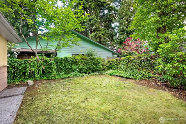 902 N 149th Street, Shoreline, WA 98133