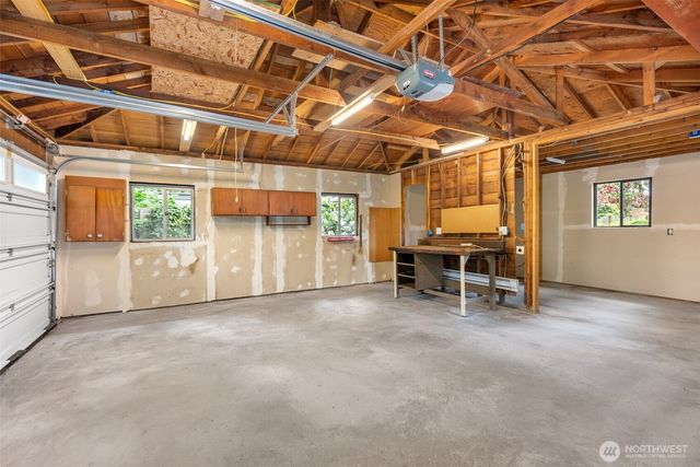 902 N 149th Street, Shoreline, WA 98133