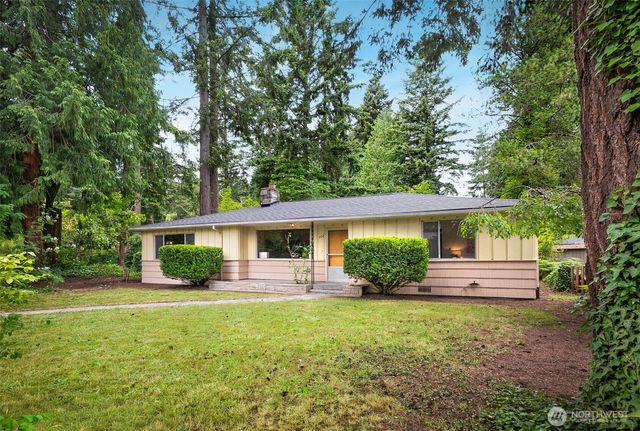 902 N 149th Street, Shoreline, WA 98133