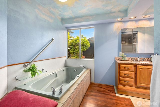902 N 149th Street, Shoreline, WA 98133