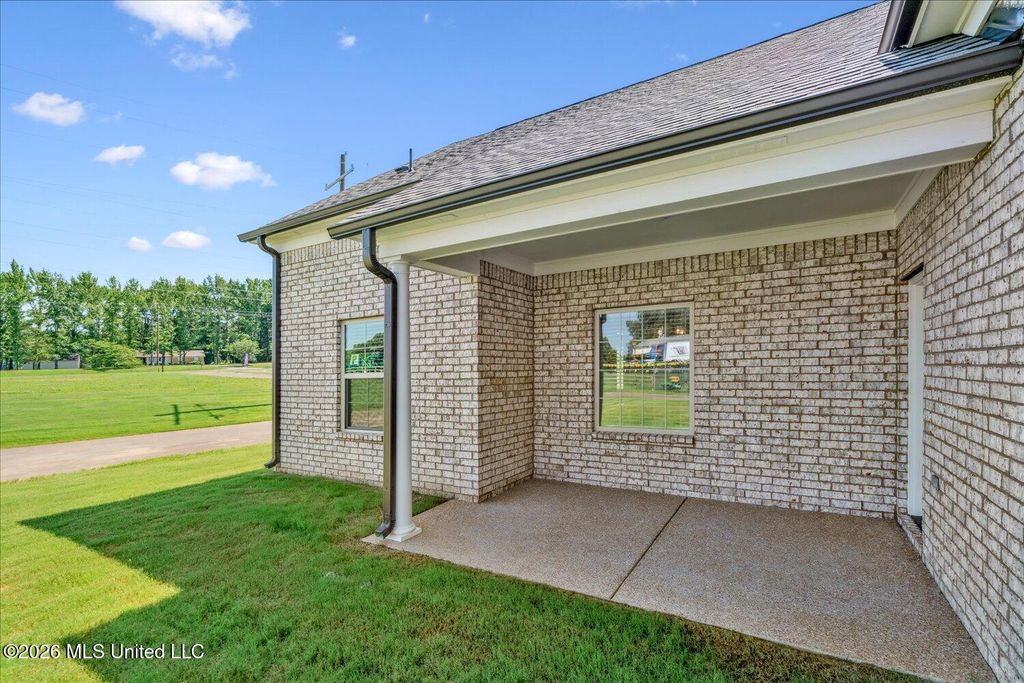 2294 Scott Mdws Lane, Hernando, MS 38632 — photo 3