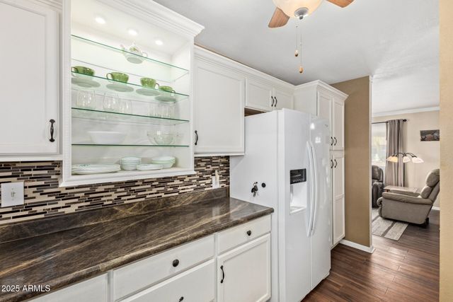 10925 W CHERRY HILLS Drive W, Sun City, AZ 85351