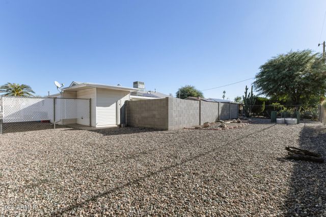 10925 W CHERRY HILLS Drive W, Sun City, AZ 85351