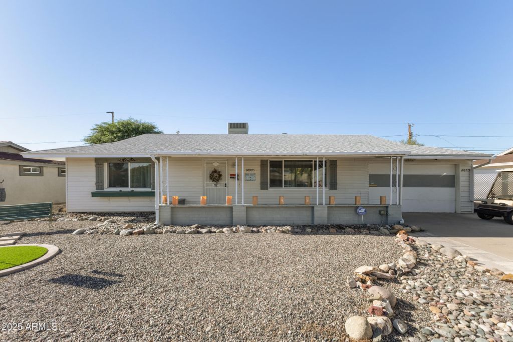 10925 W CHERRY HILLS Drive W, Sun City, AZ 85351