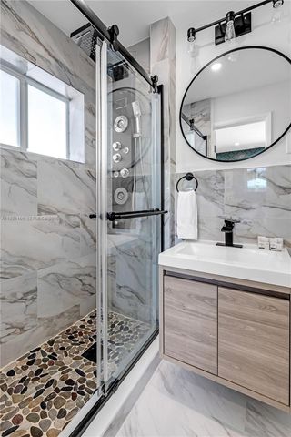 1730 NE 9th Ave, Fort Lauderdale, FL 33305