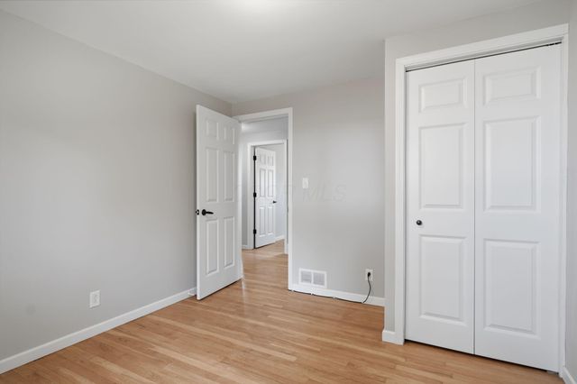 2547 Mccutcheon Road, Columbus, OH 43219
