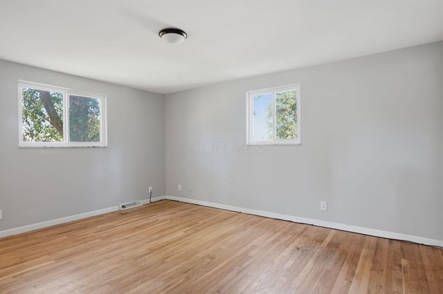 2547 Mccutcheon Road, Columbus, OH 43219
