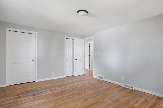 2547 Mccutcheon Road, Columbus, OH 43219