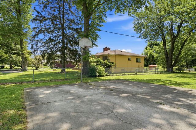2547 Mccutcheon Road, Columbus, OH 43219