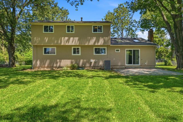 2547 Mccutcheon Road, Columbus, OH 43219