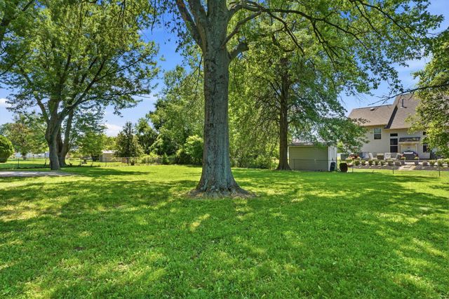 2547 Mccutcheon Road, Columbus, OH 43219
