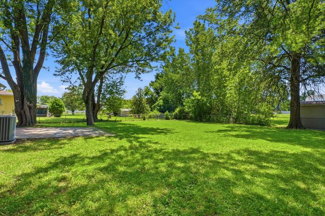 2547 Mccutcheon Road, Columbus, OH 43219