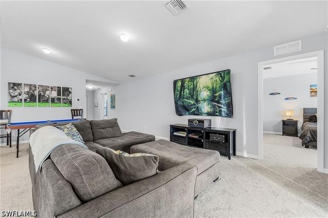 1819 NE 6th AVE, Cape Coral, FL 33909