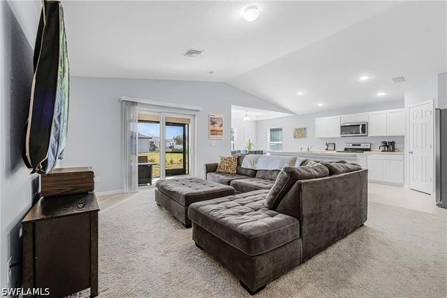 1819 NE 6th AVE, Cape Coral, FL 33909
