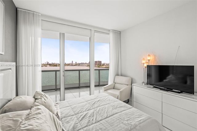 7935 East Dr 1204, North Bay Village, FL 33141