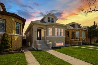 3631 N Sayre Avenue, Chicago, IL 60634