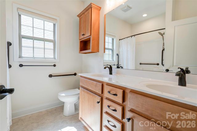 194 T R Harris Drive, Shelby, NC 28150