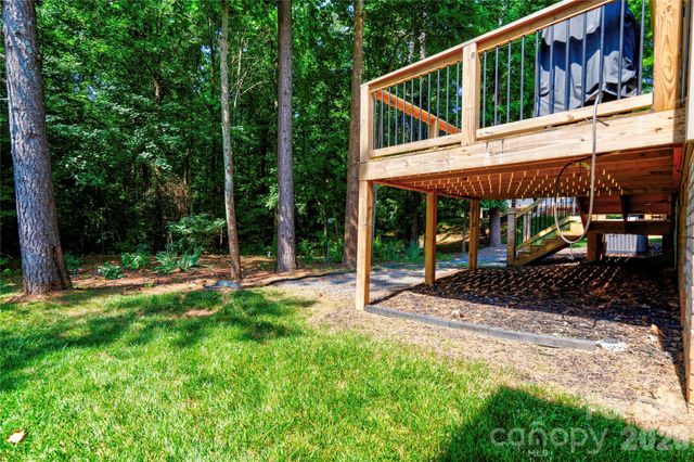 194 T R Harris Drive, Shelby, NC 28150