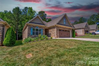 194 T R Harris Drive, Shelby, NC 28150