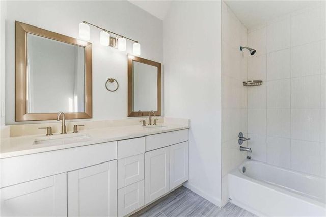 922 Fox Valley Court, Stone Mountain, GA 30088