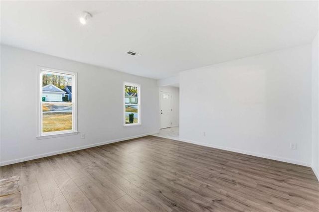 922 Fox Valley Court, Stone Mountain, GA 30088