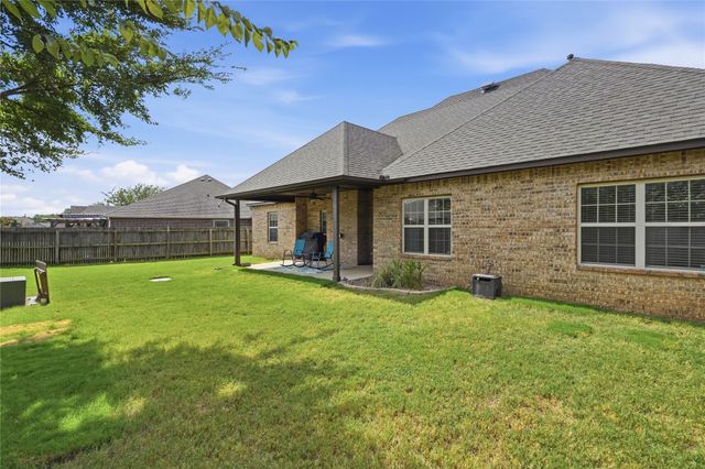 13419 S Poplar Street, Glenpool, OK 74033