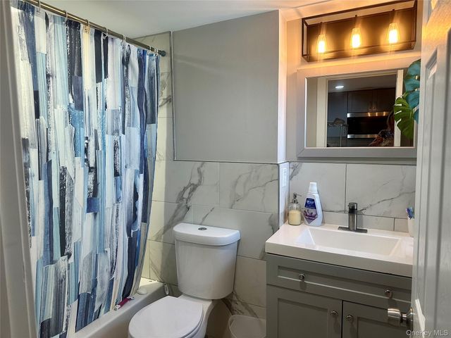 372 VERPLANCK Avenue 1, Beacon, NY 12508