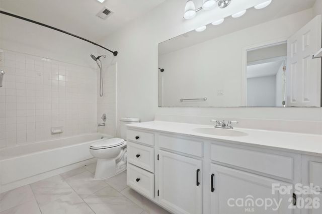 9121 Kings Canyon Drive, Charlotte, NC 28210