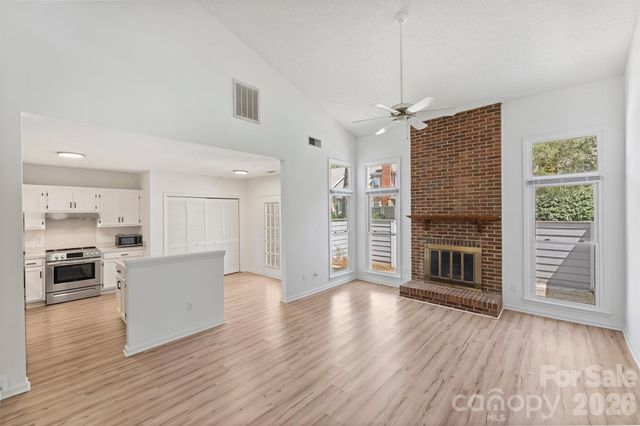 9121 Kings Canyon Drive, Charlotte, NC 28210