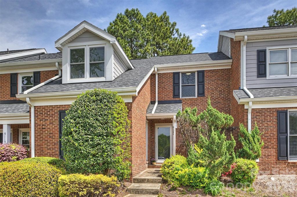 9121 Kings Canyon Drive, Charlotte, NC 28210