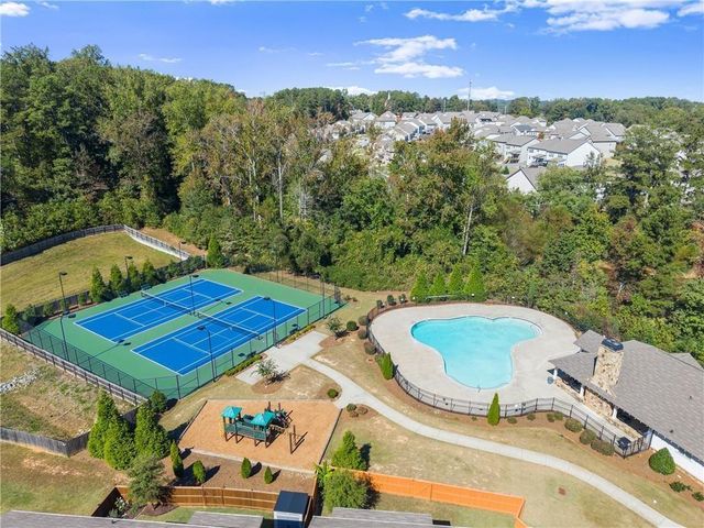 156 Round Pond Drive, Lilburn, GA 30047