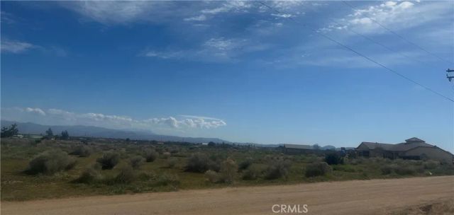 0 Vinton, Phelan, CA 92371
