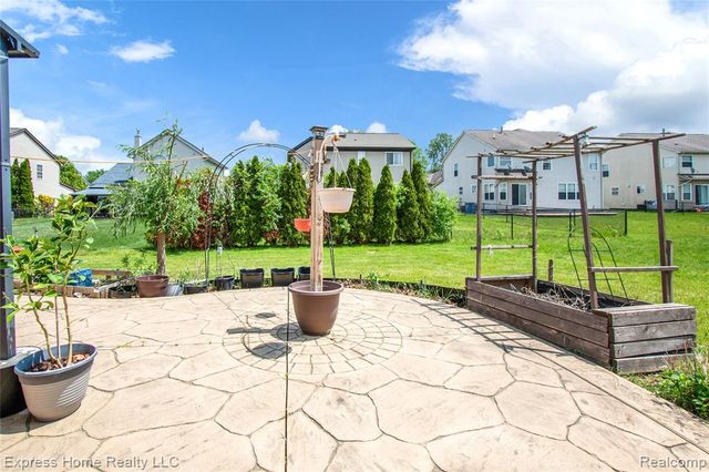 25244 Independence Trail, Warren, MI 48089