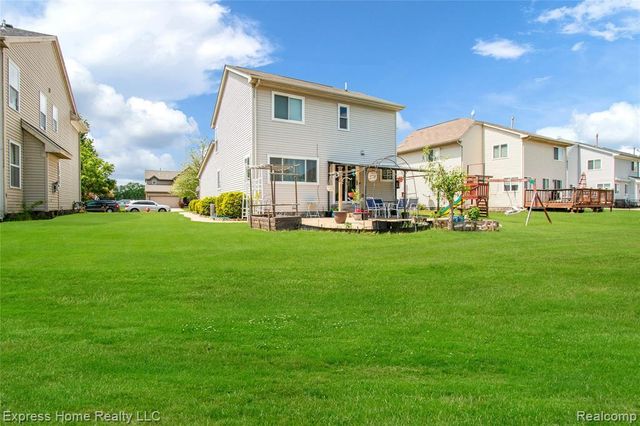 25244 Independence Trail, Warren, MI 48089