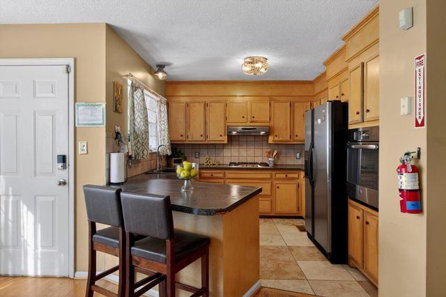 1882 Central Park Road, Charleston, SC 29412