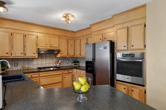 1882 Central Park Road, Charleston, SC 29412