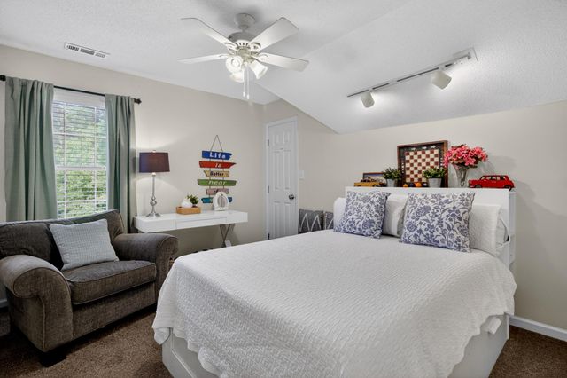 1882 Central Park Road, Charleston, SC 29412