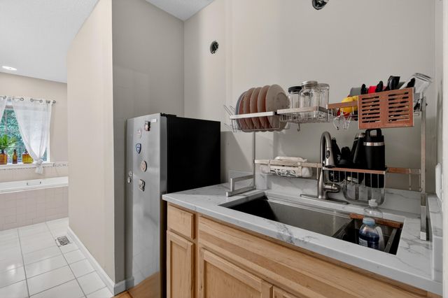 1882 Central Park Road, Charleston, SC 29412