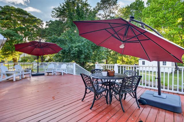 1882 Central Park Road, Charleston, SC 29412