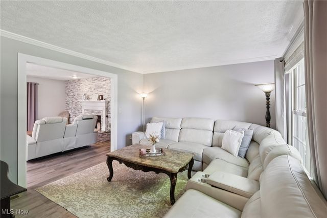 3005 Kent Road, Silver Lake, OH 44224